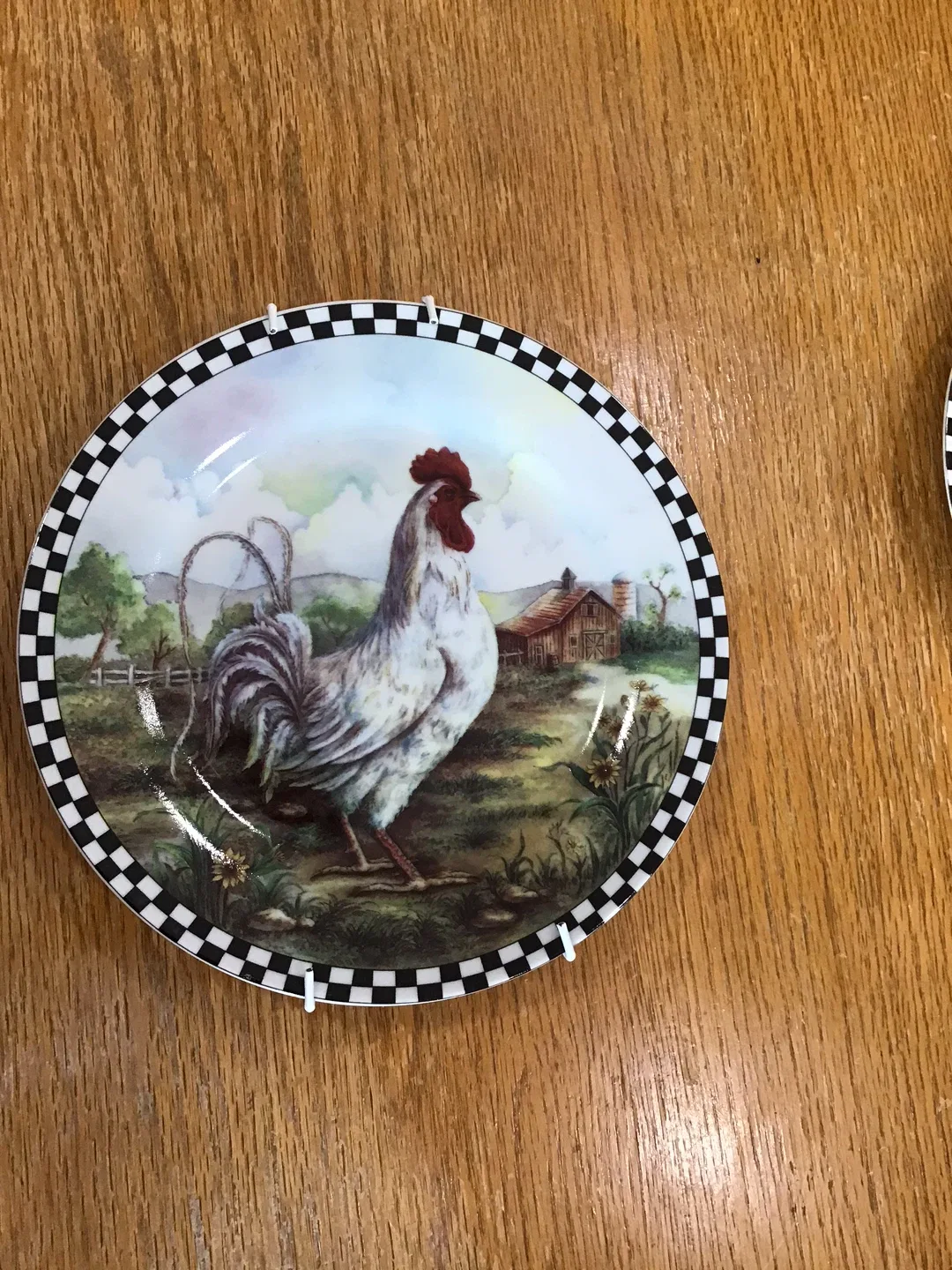 Decorative Rooster Plates - Set of 2 image indicator(2)