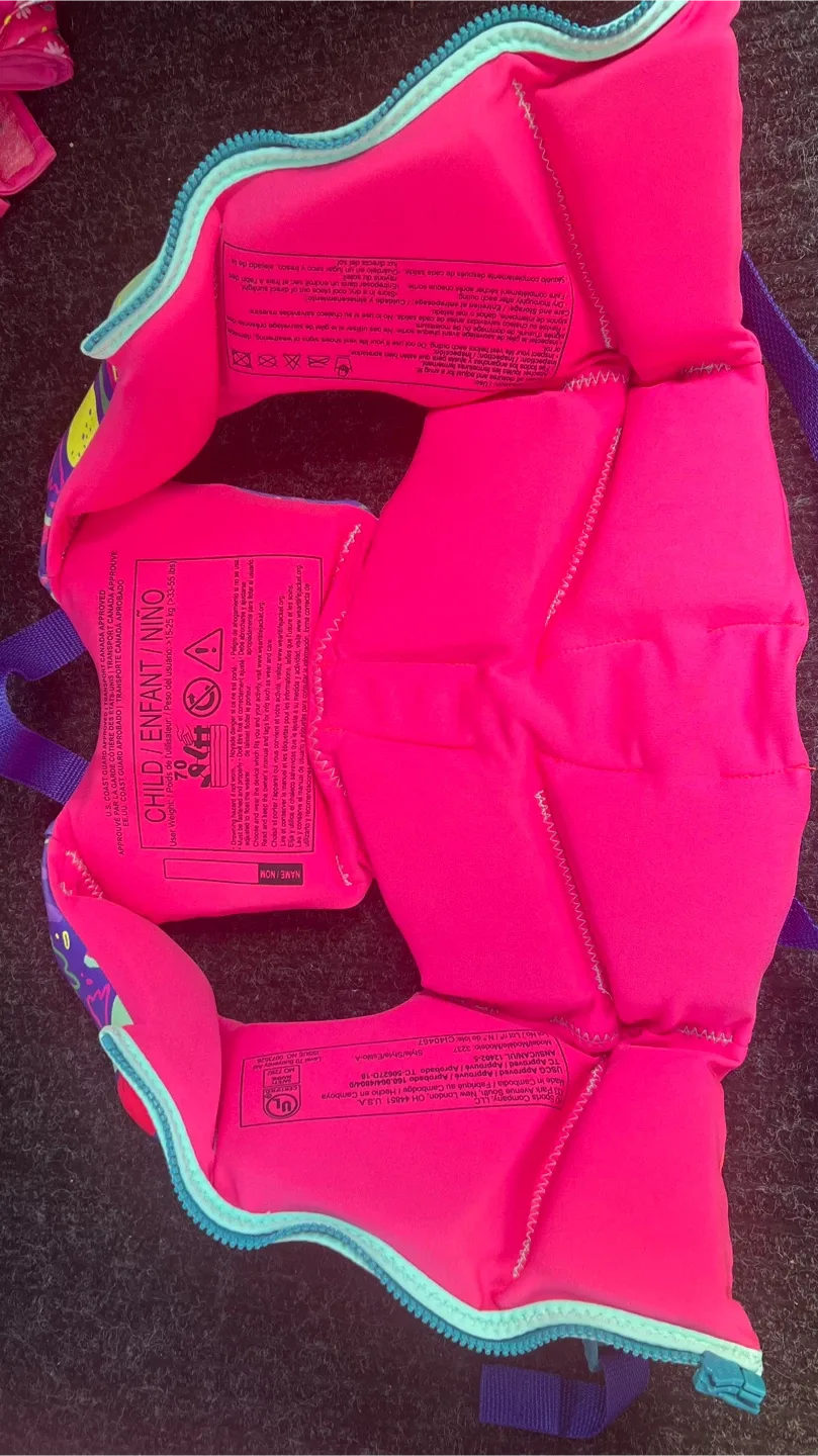 Child Life Jacket (33-55 lbs) thumbnail