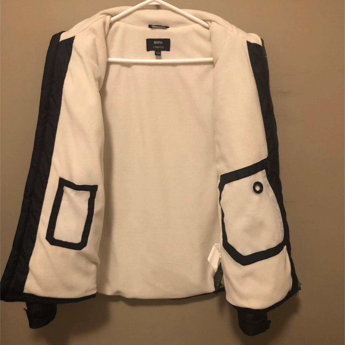 BMW Lifestyle Jacket - Size M/M - photo 3