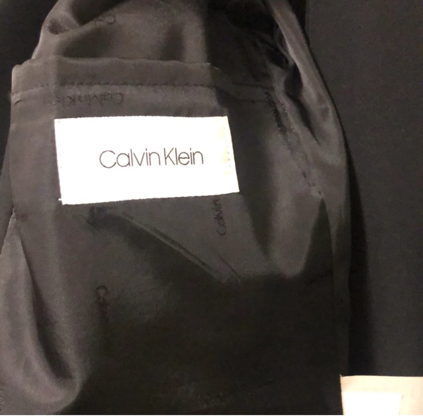 Youth Calvin Klein Black Suit - Size 18/16 - photo 3