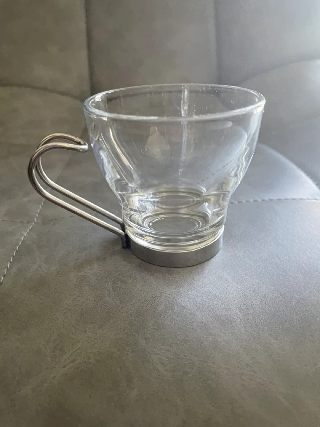 Set of 4 Glass Coffee/Tea/Expresso Stainless Steel Rim Cups image indicator(3)