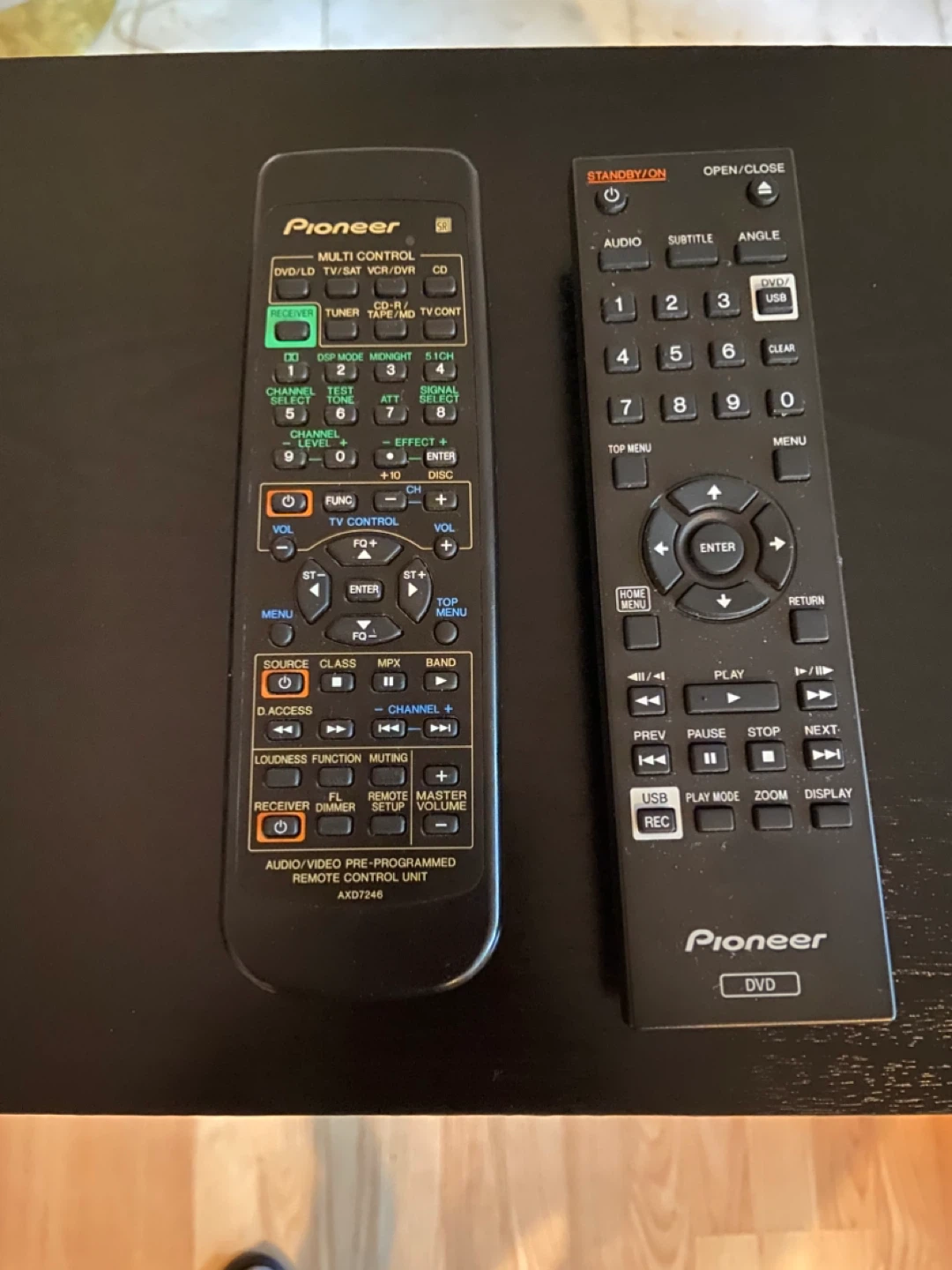 Pioneer stereo system - photo 5