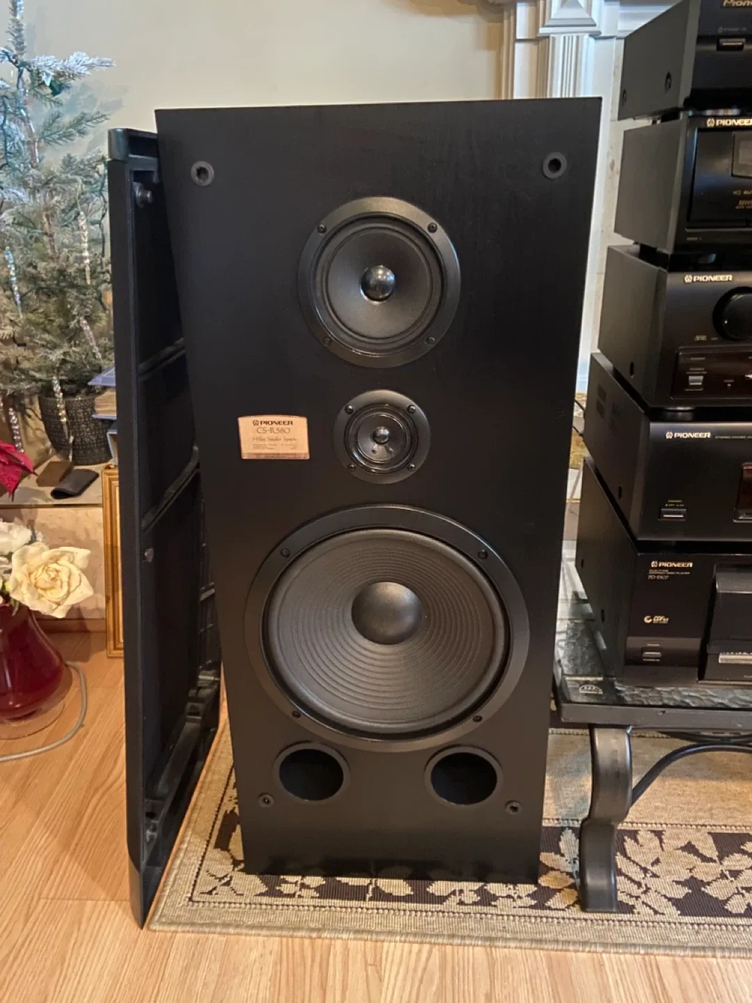 Pioneer stereo system image indicator(3)