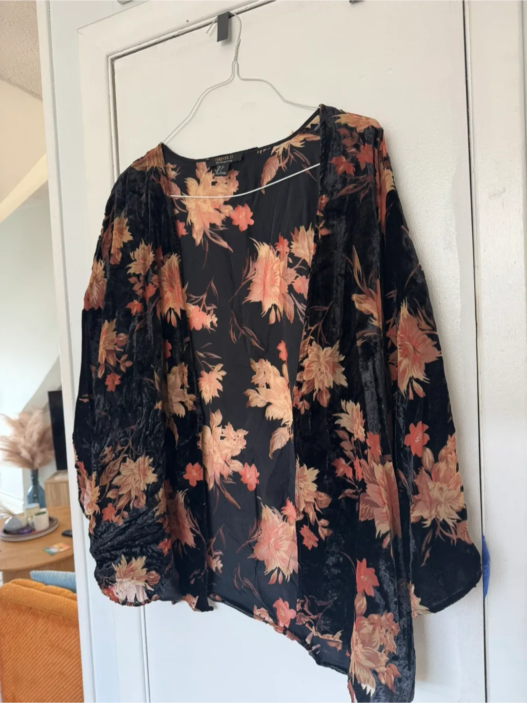 Velvet Floral Kimono thumbnail