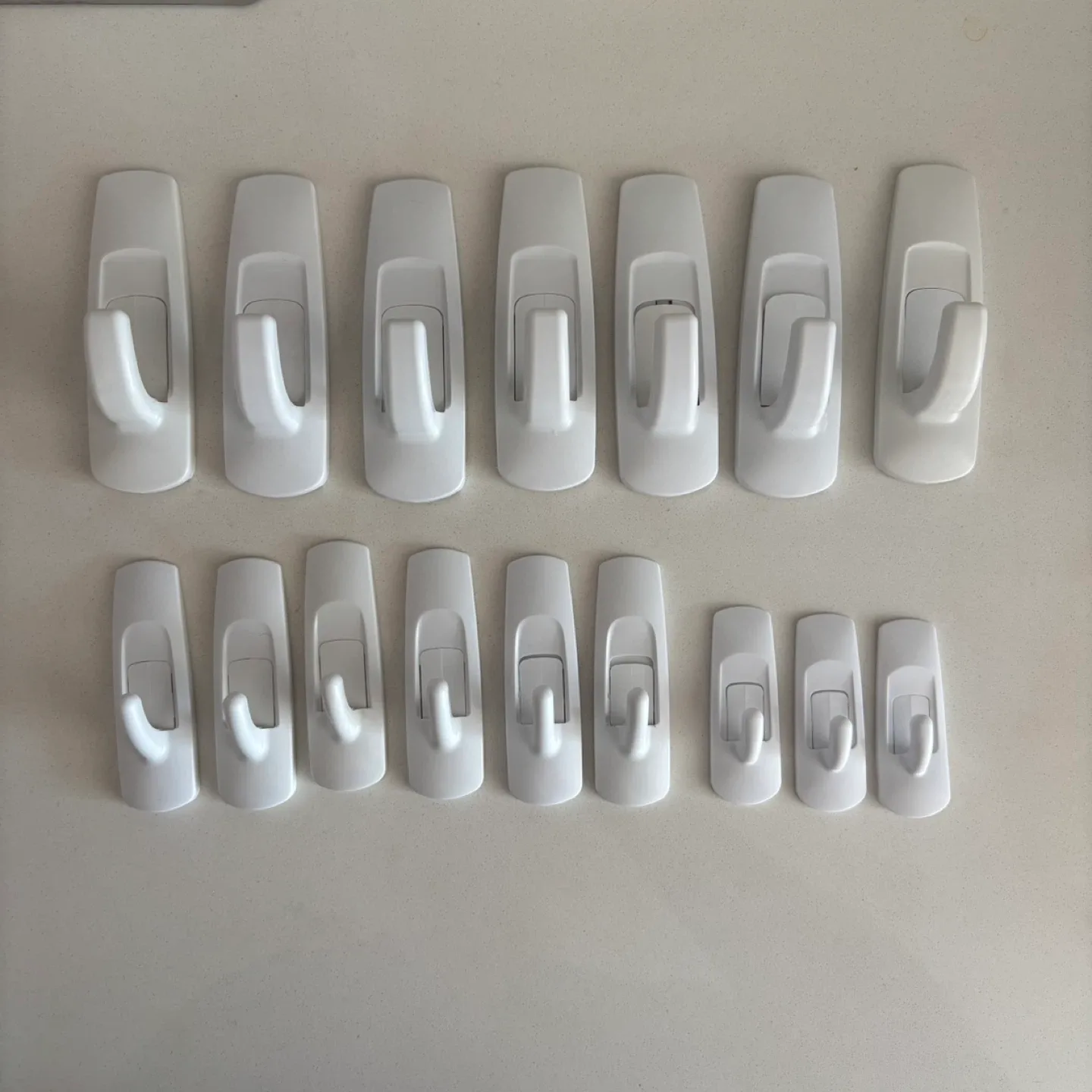 16 Command White Stick On Hooks - Various Sizes (No Adhesives) thumbnail