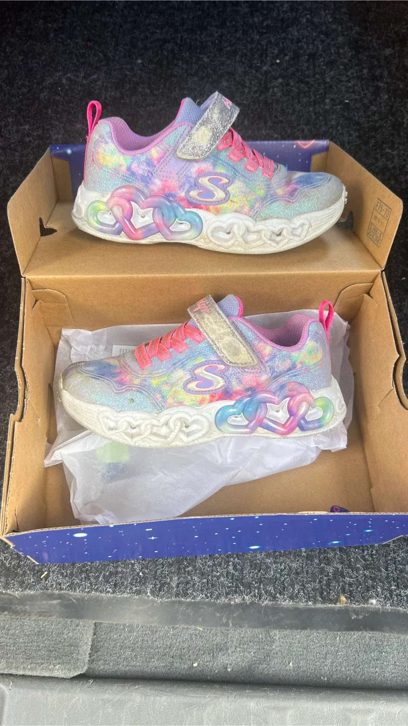 Skechers Heart Lights Kids Size 12.5 Lavender/Multi thumbnail