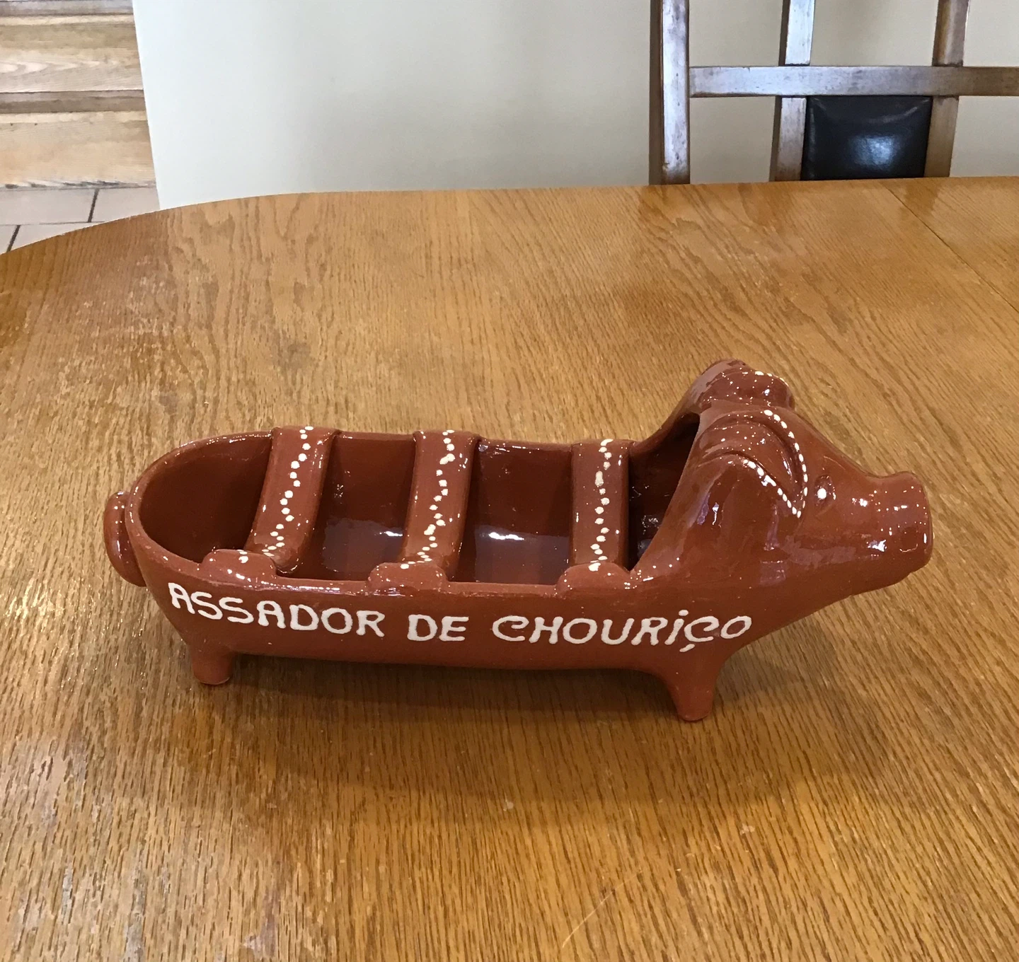 Assador de Chouriço - Pig Shaped Chorizo Roaster