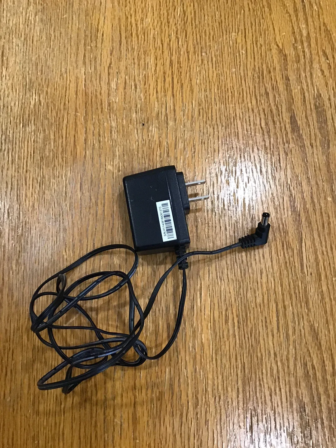 Switching Adapter - Model DY-121-120010100 image indicator(3)