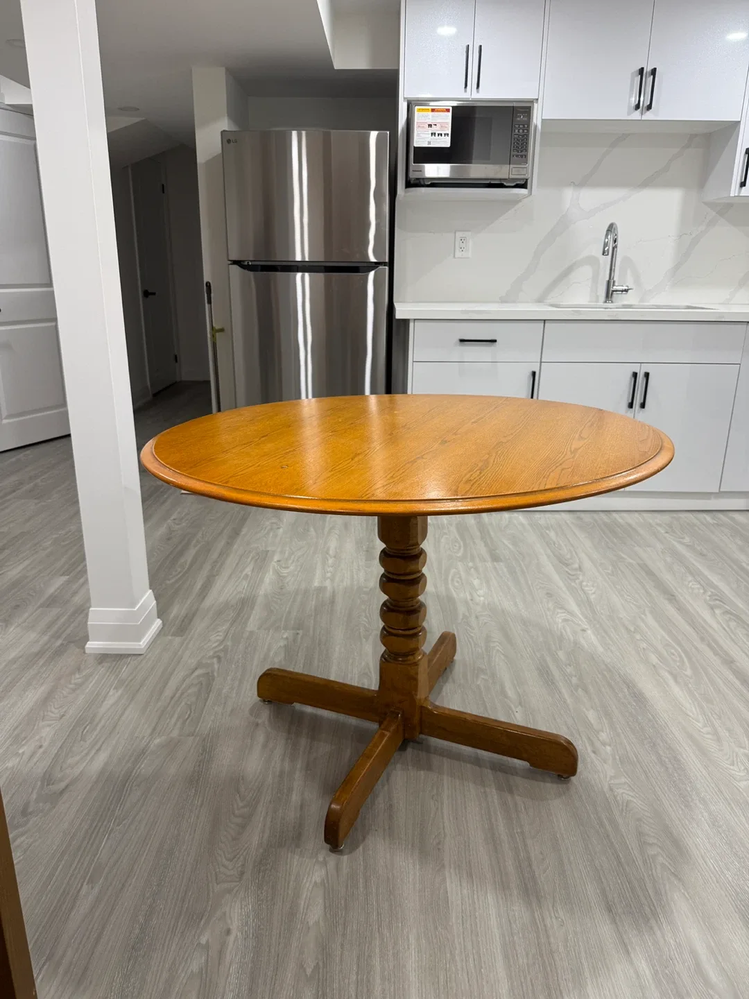 Round Wooden Table - 42 inch diameter image indicator(2)