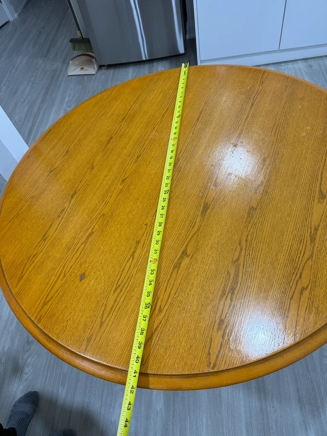 Round Wooden Table - 42 inch diameter image indicator(3)
