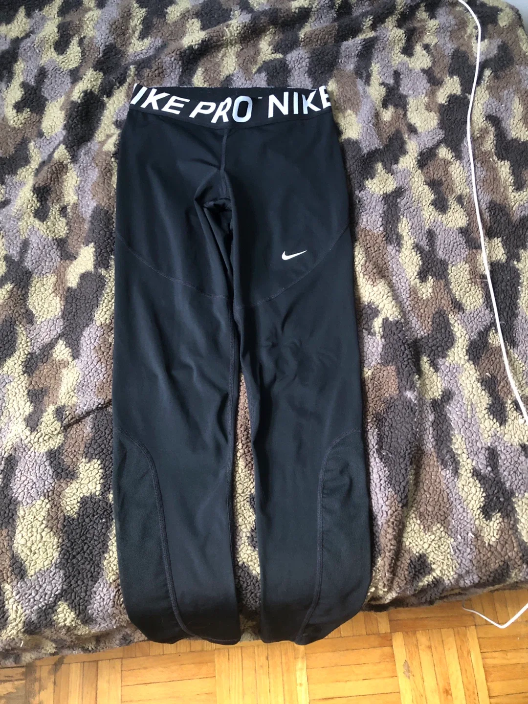 Nike Pro Black Leggings thumbnail