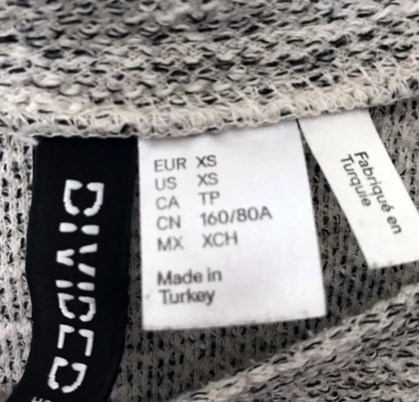 New - H & M Grey Heather Knit Crop Top image indicator(2)