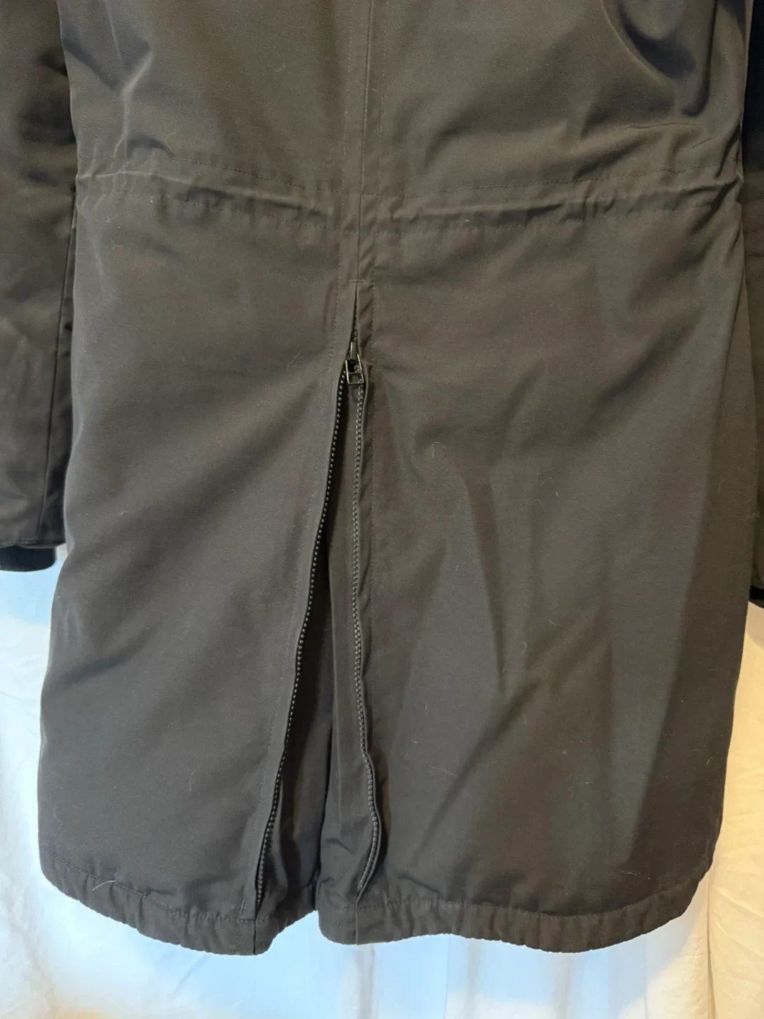 Canada Goose Parka - Black, Size M image indicator(8)