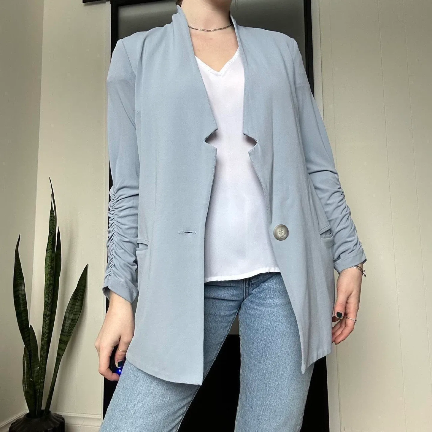 Light blue button up blazer with ruched sleeves image indicator(7)