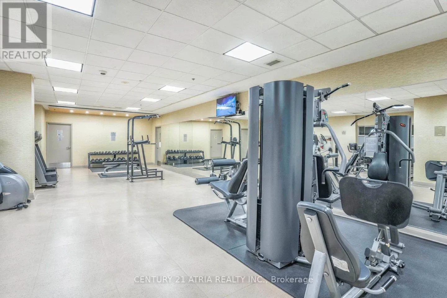 2 Bedroom 2 bath condo for sale image indicator(2)