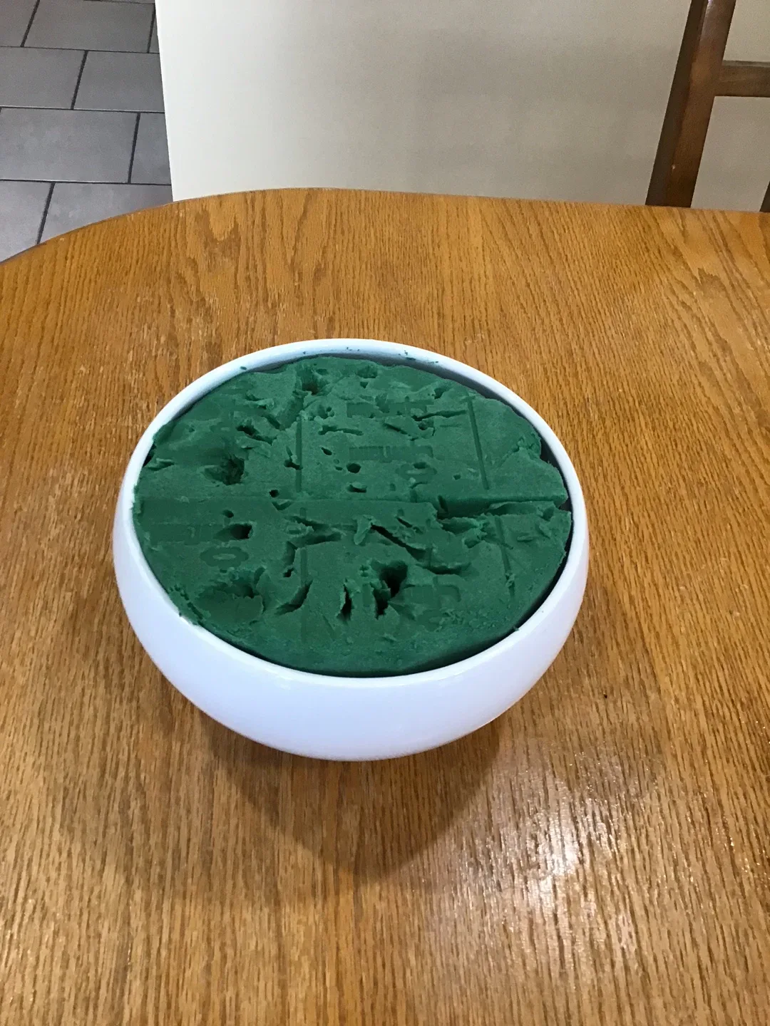 White Ceramic flower pot image indicator(3)