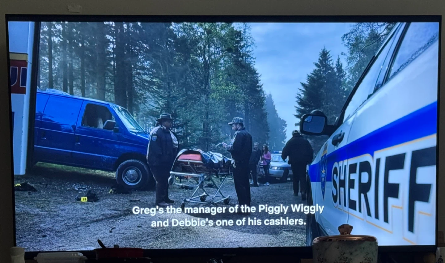 LG 86 inch TV - photo 2
