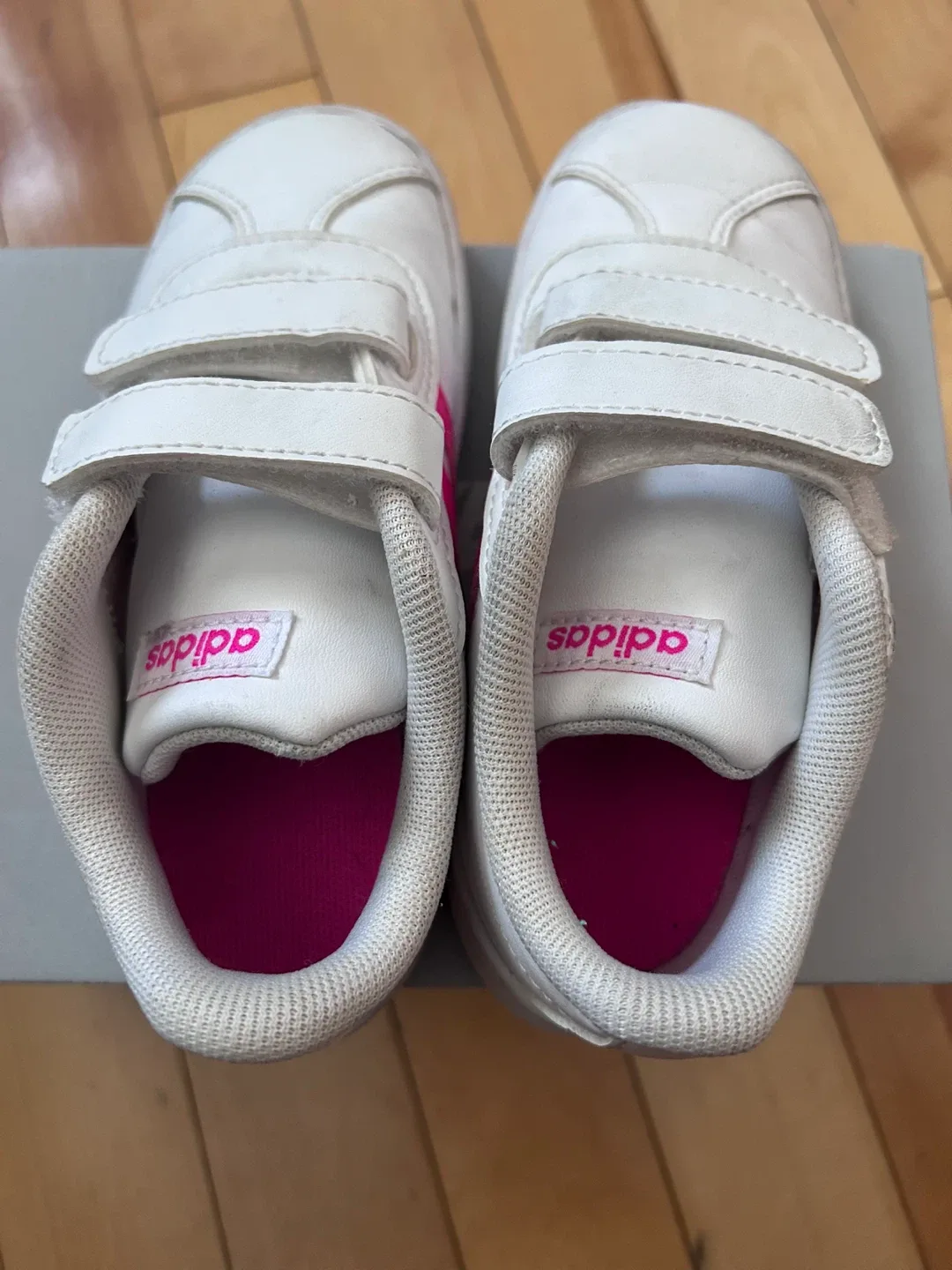 Adidas Court 2.0 Toddler Shoes - Size 9K image indicator(3)