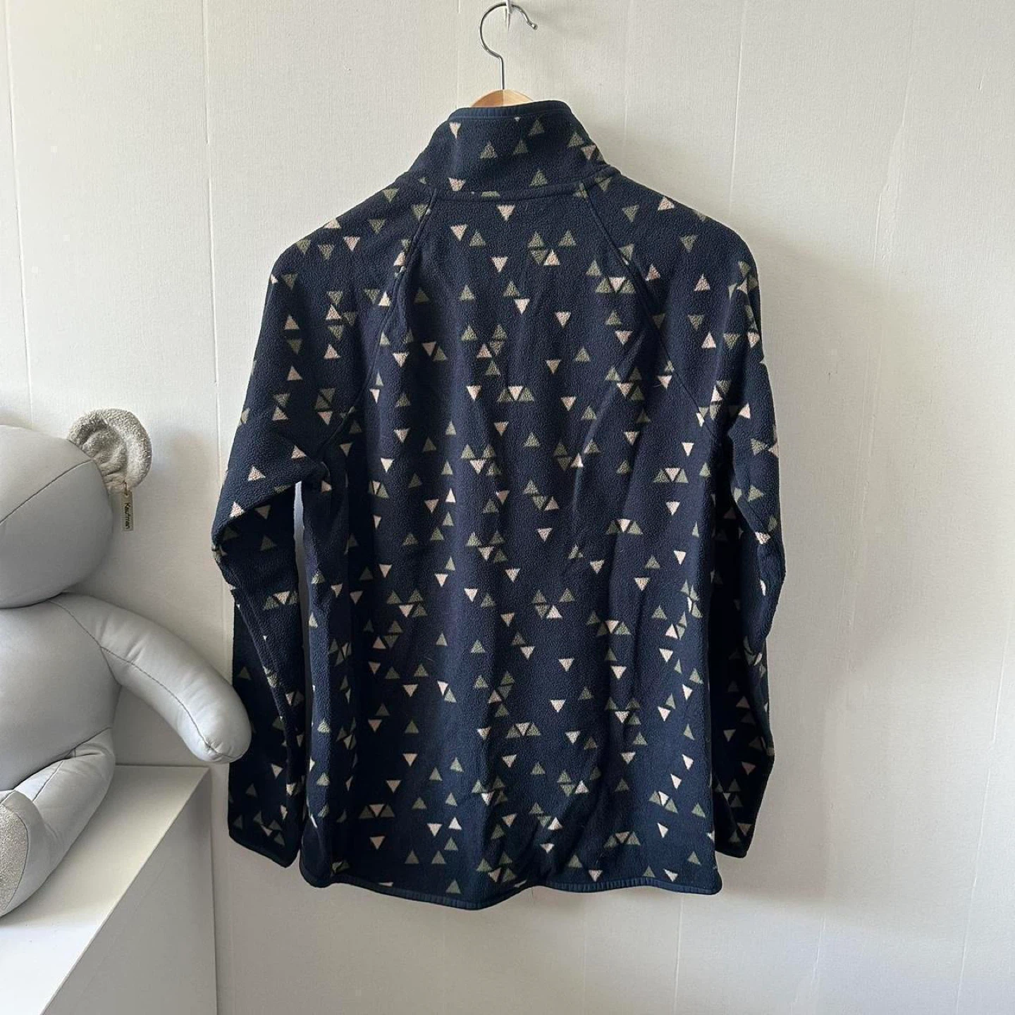The North Face navy patterned fleece jacket - photo 5