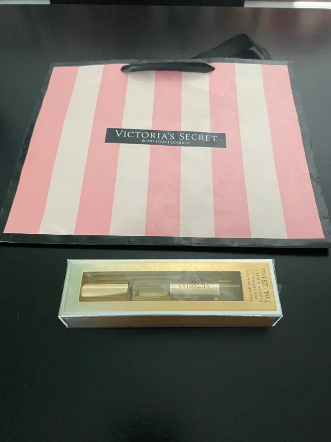 NEW!! Victoria's Secret Eau De Parfum Rollerball image indicator(6)