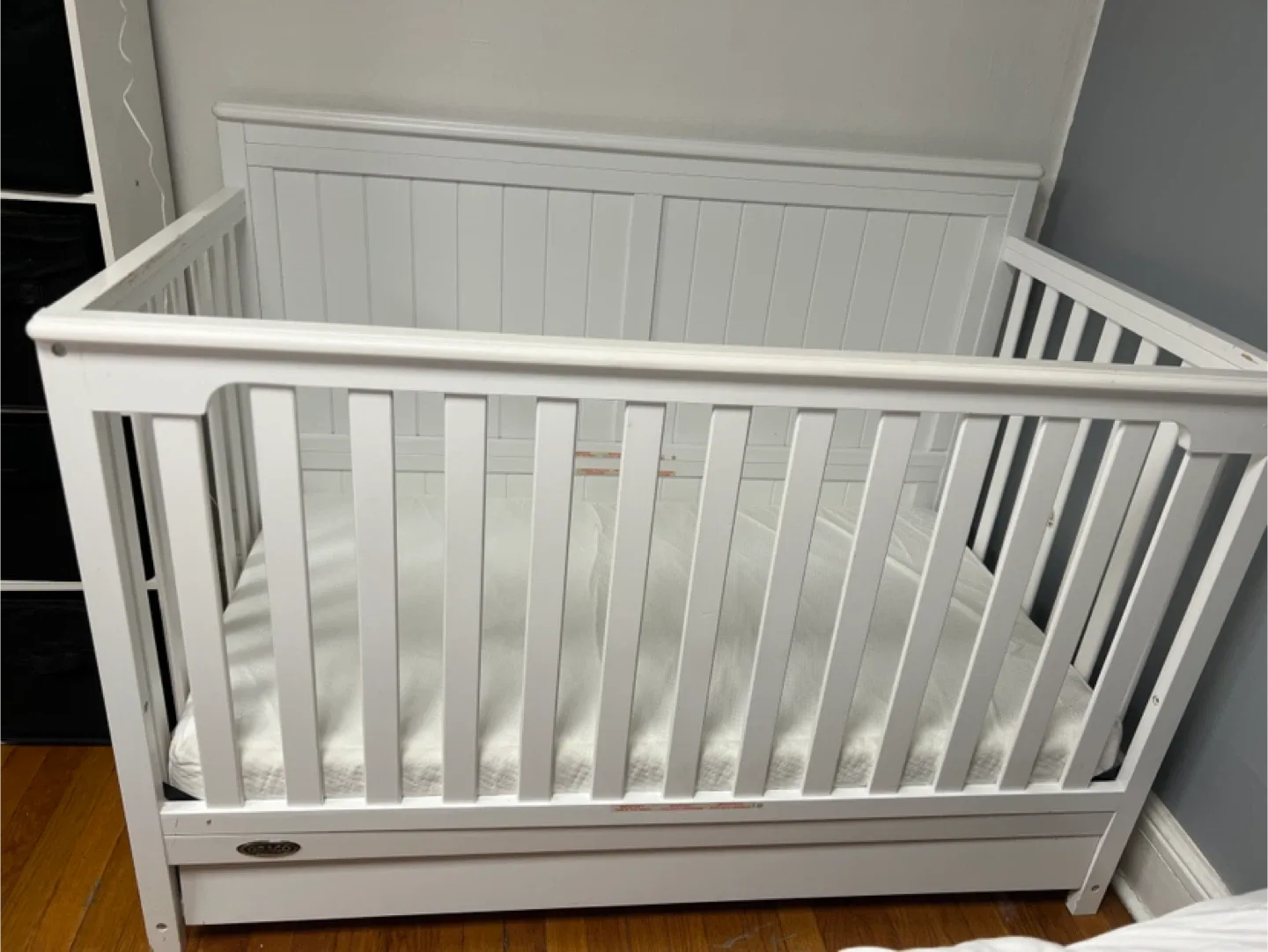 Graco White Baby Crib image indicator(2)