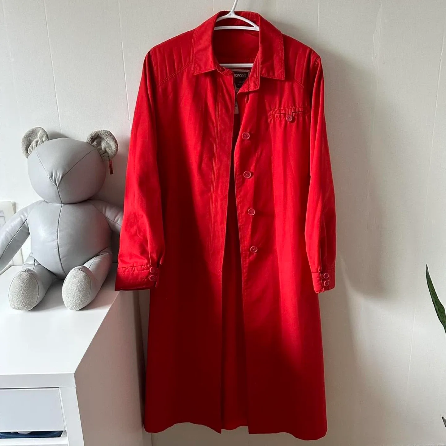 Red vintage 80s trench coat