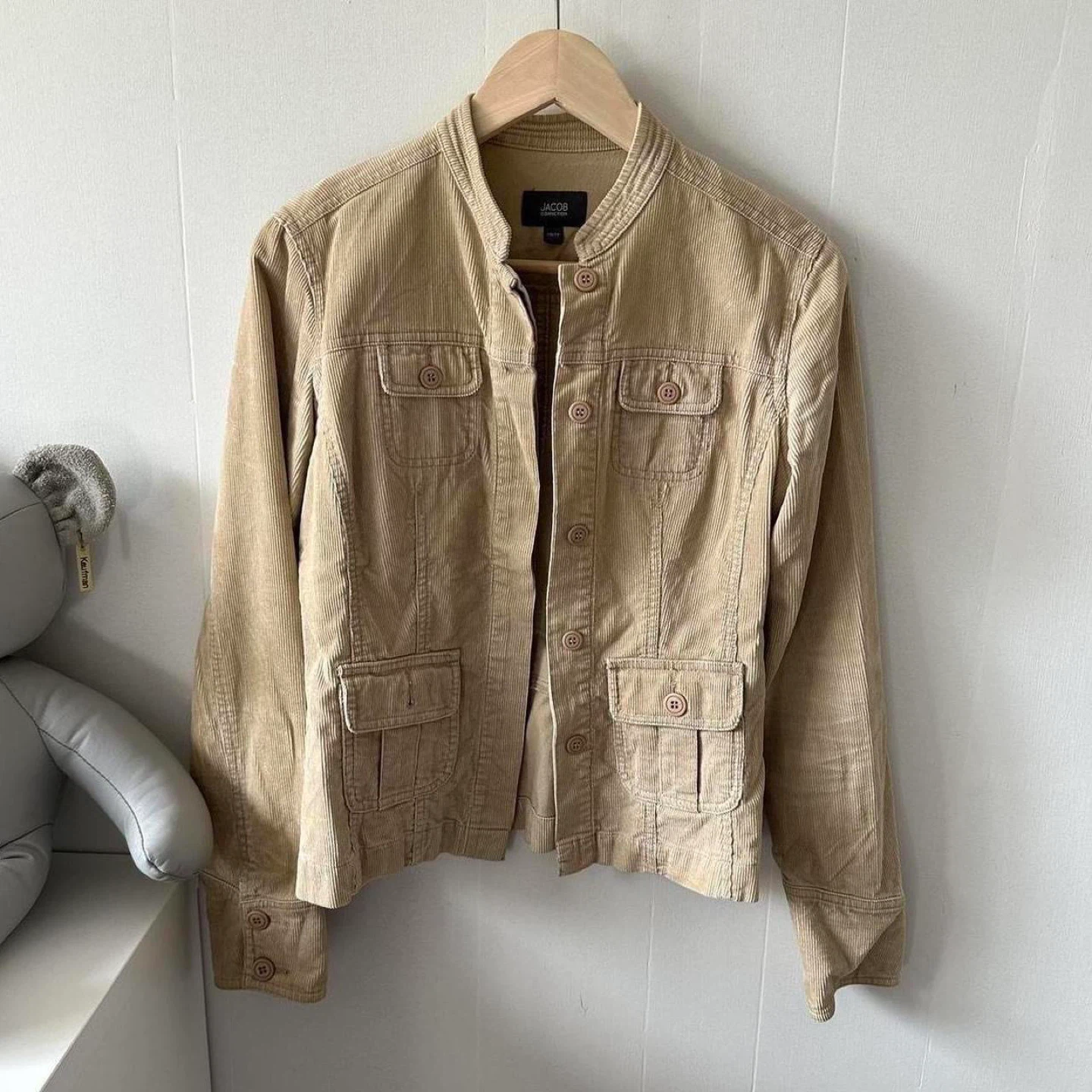 Vintage tan corduroy button up jacket