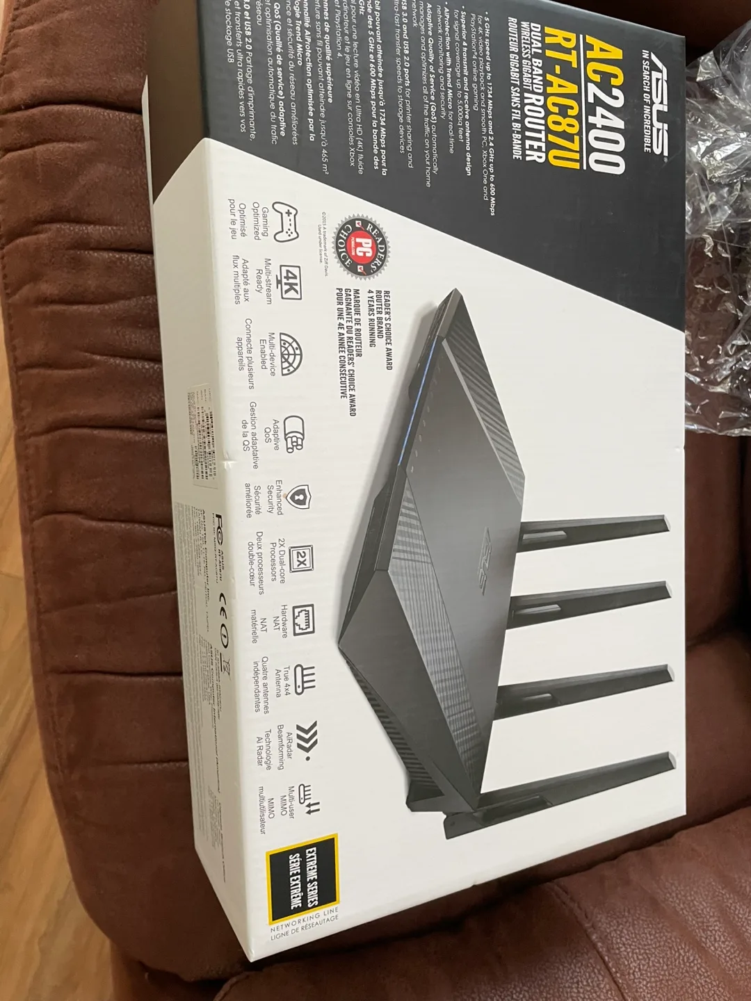 ASUS RT-AC87U AC2400 Dual Band Router - Like New! image indicator(5)