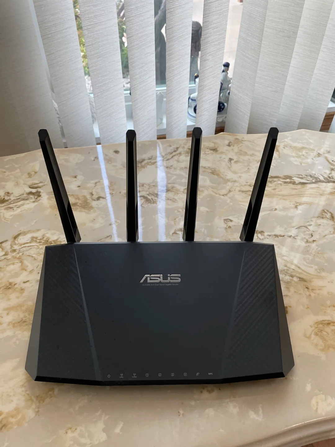ASUS RT-AC87U AC2400 Dual Band Router - Like New! image indicator(2)