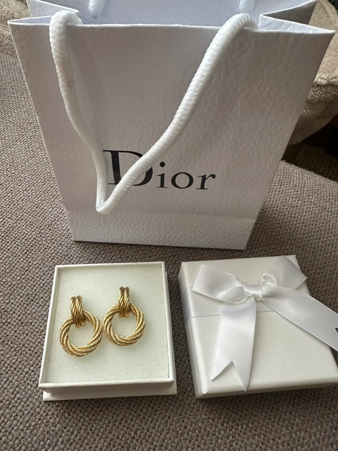 Dior Gold Loop Earrings thumbnail
