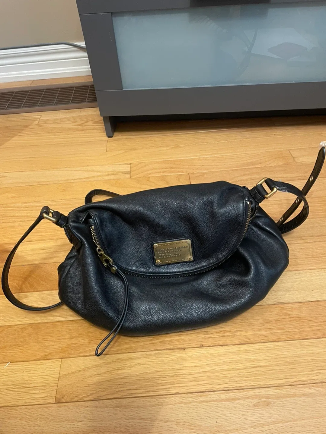 Coach Brown Leather Handbags + Marc Jacobs Natasha crossbody image indicator(7)