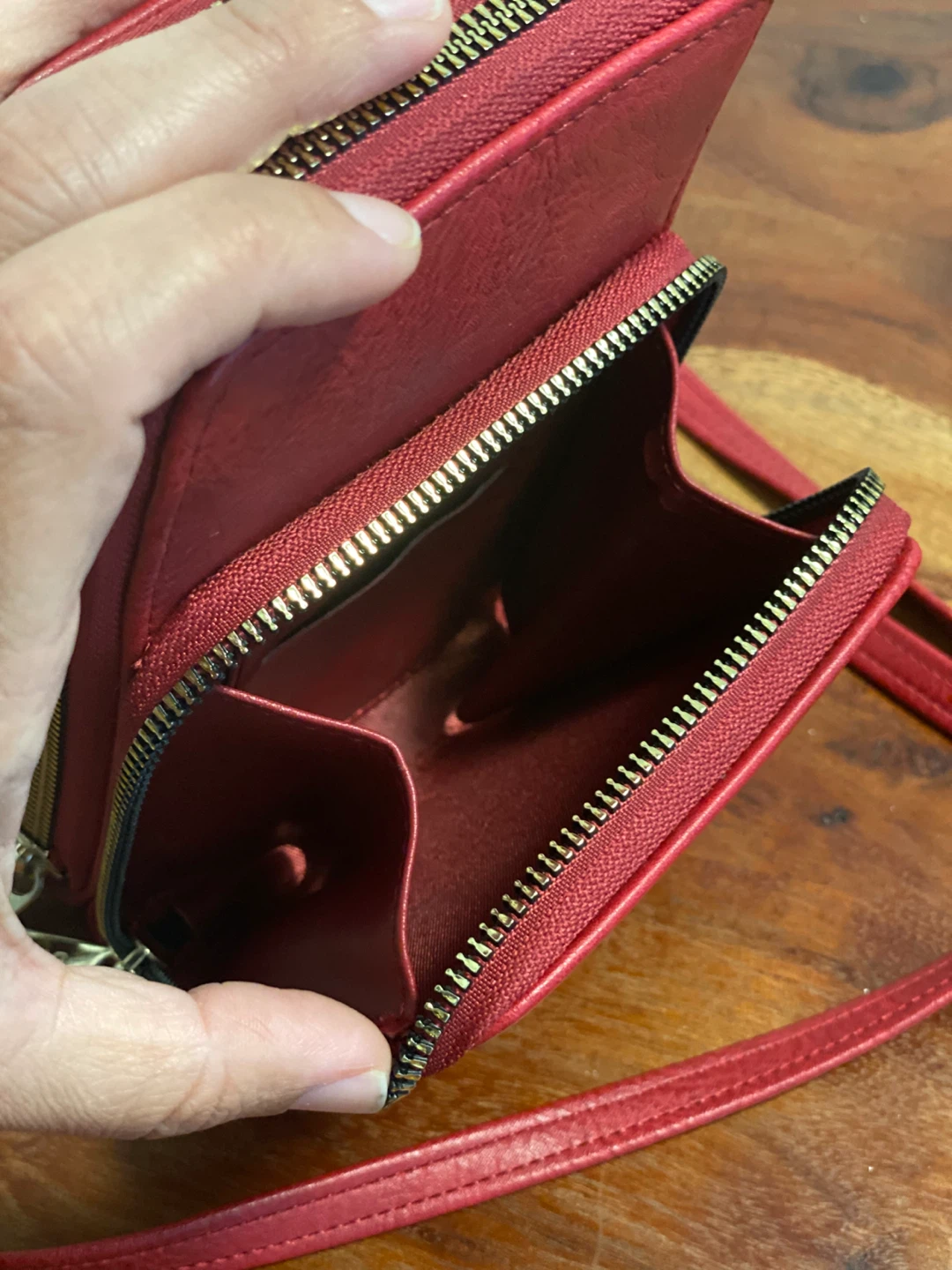 Bessie Red Crossbody Cell Phone Wallet - photo 3