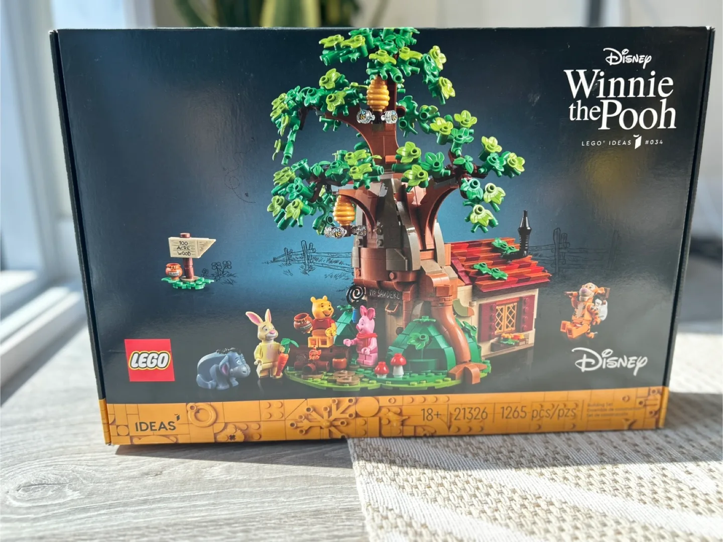 LEGO Disney Winnie the Pooh 🐻21326 - Brand New! thumbnail