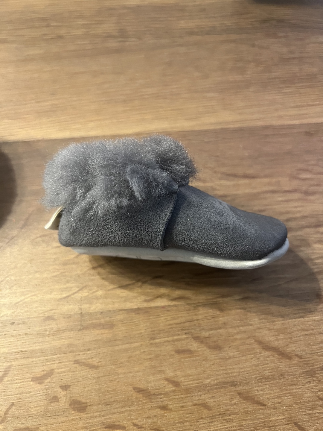 Minimoc Grey Baby Booties - photo 3