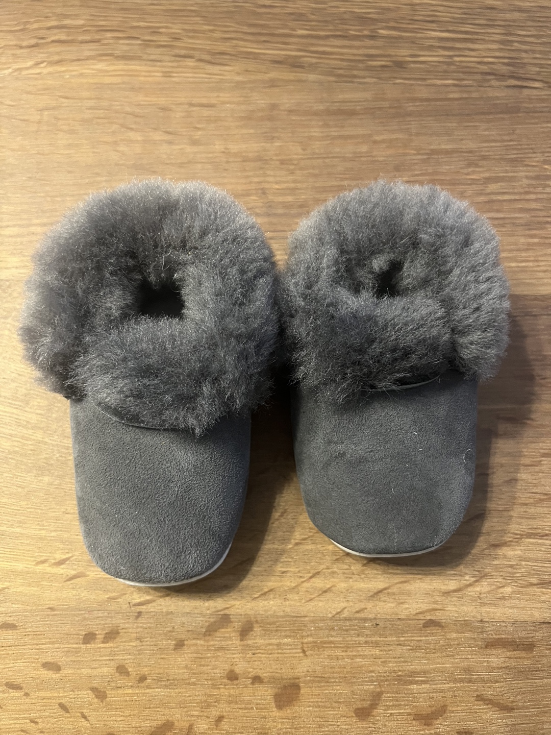 Minimoc Grey Baby Booties