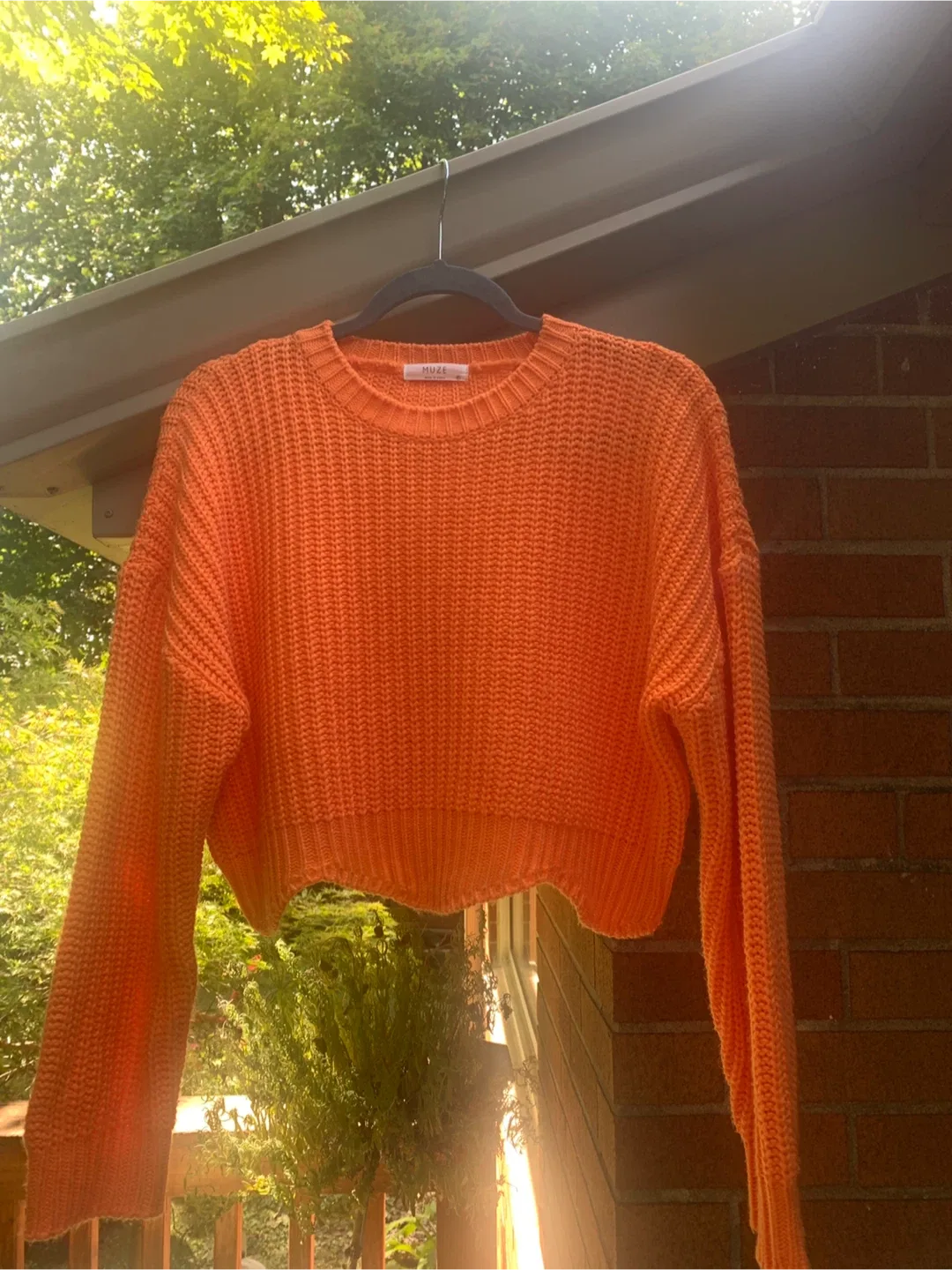 MUZE Orange Knit Cropped Sweater 🥕 thumbnail