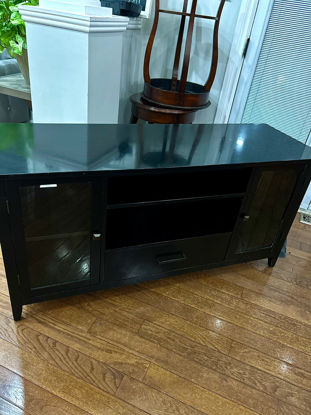 🖤Modern Black Wood & Glass TV Stand / Media Console