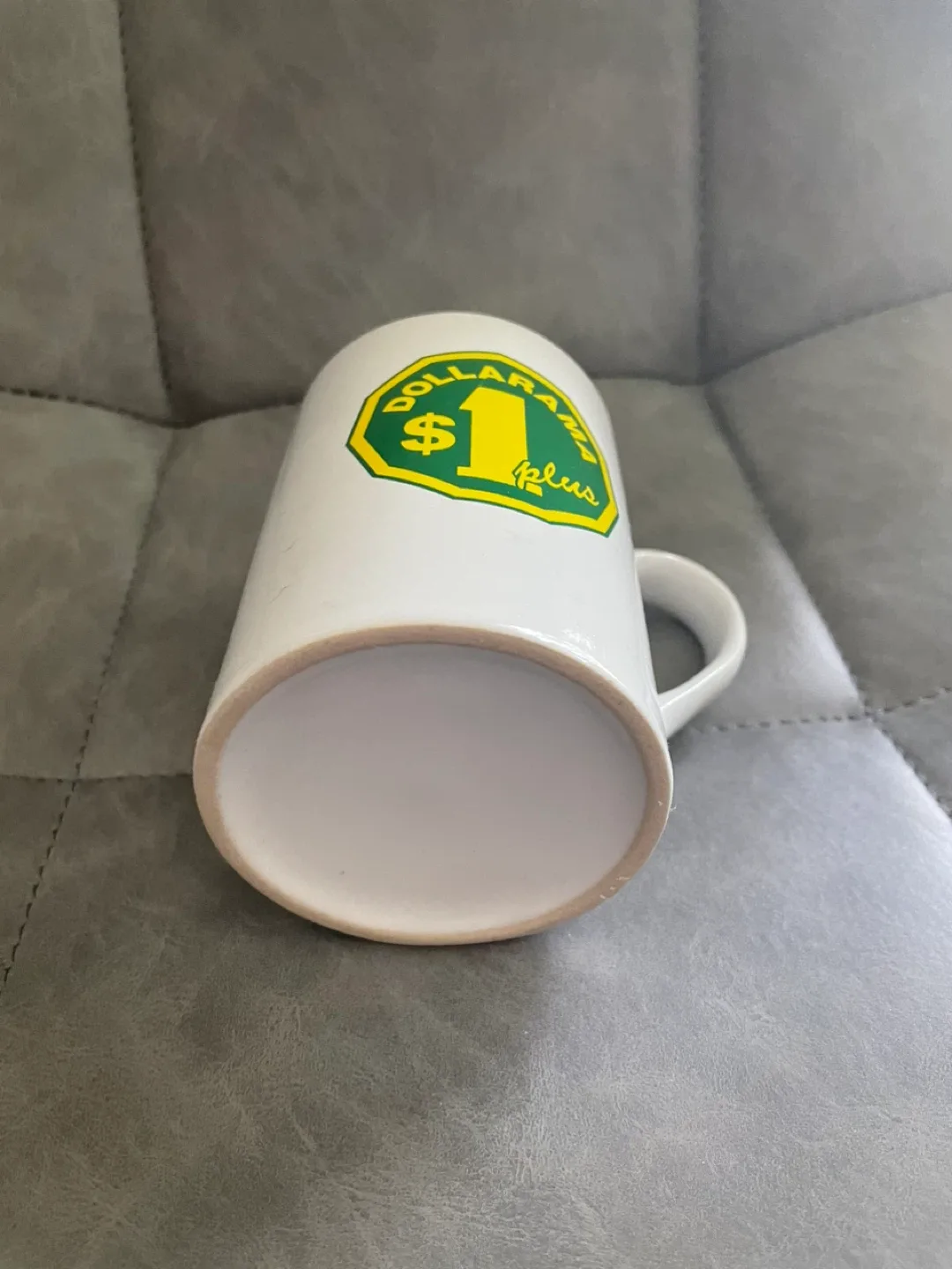 Dollarama Coffee or Tea Collector Mug image indicator(2)