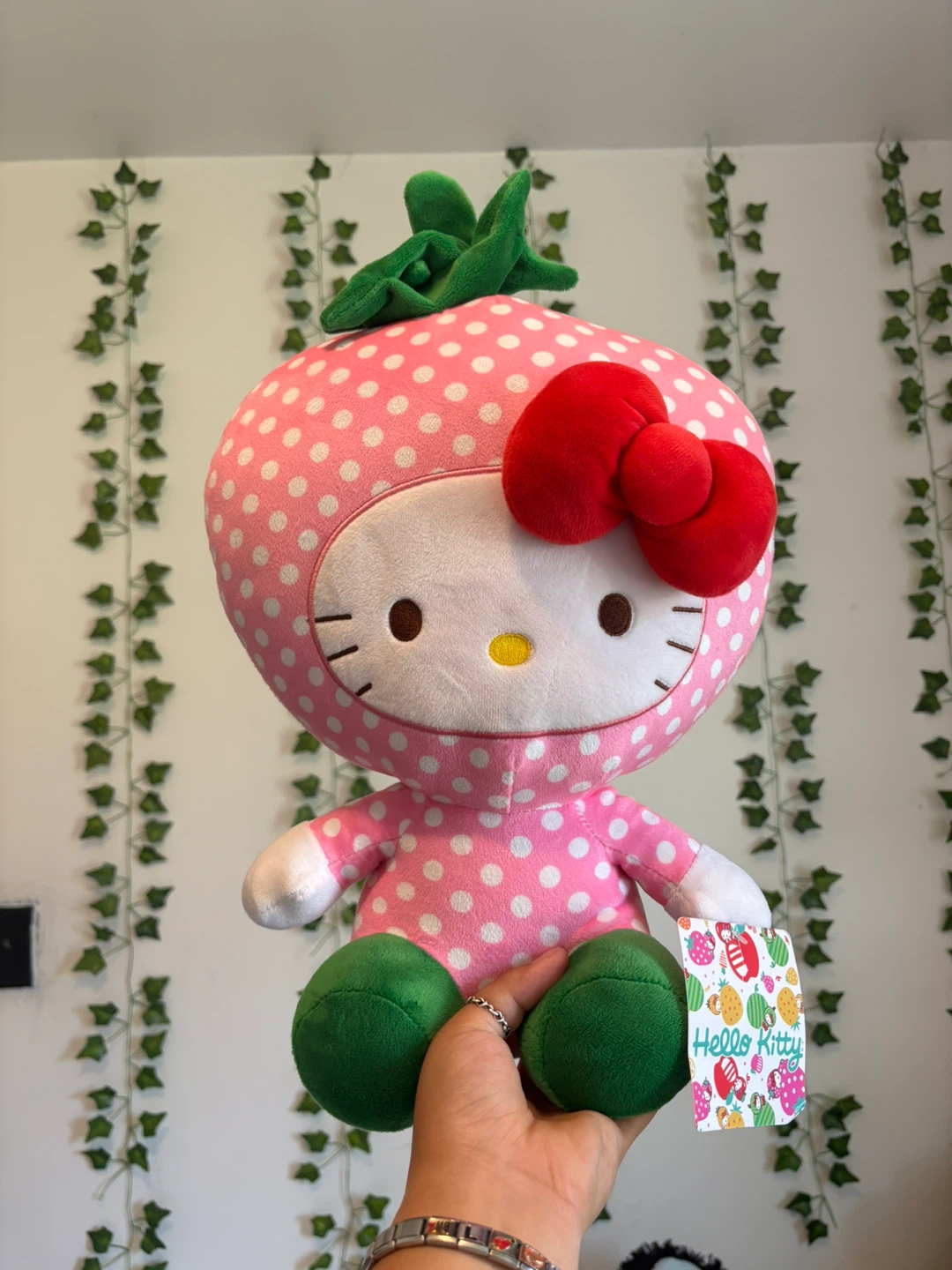 Hello Kitty Watermelon & Strawberry Plush - photo 3