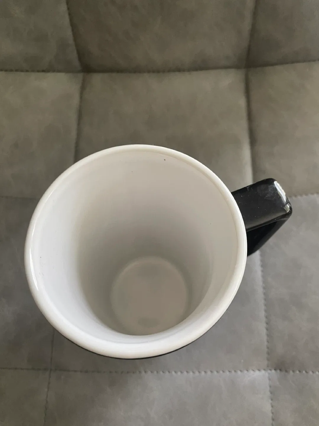 Robin's Coffee or Tea Collector Mug image indicator(3)