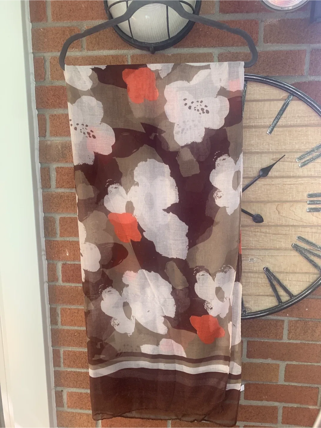 Floral Patterned Scarf image indicator(3)