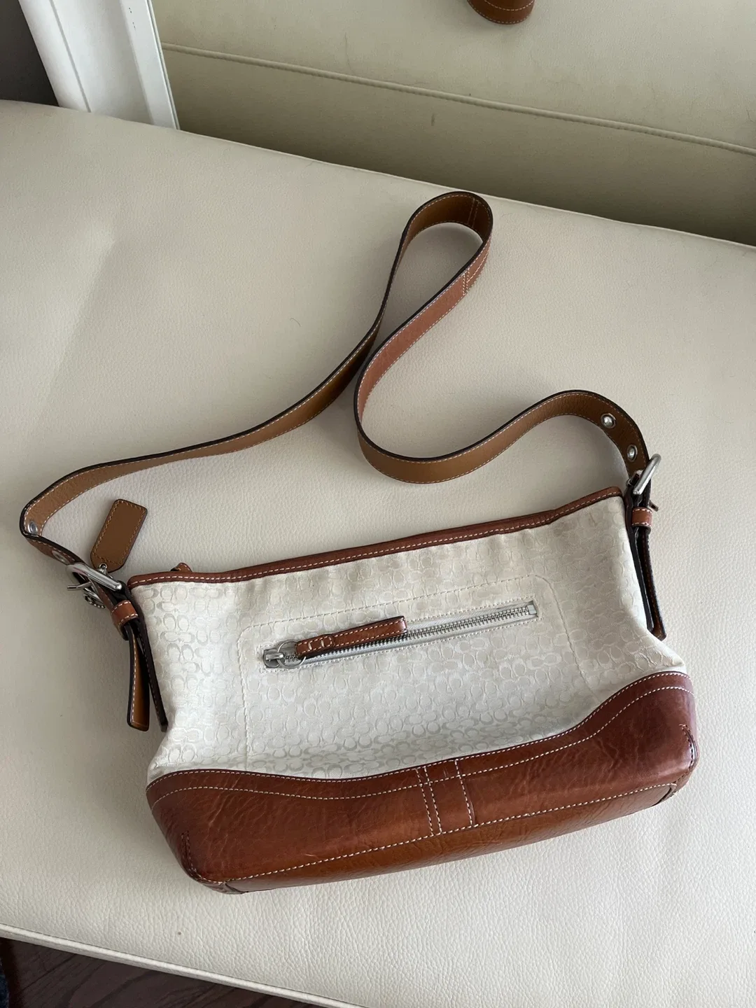 Coach Beige/Brown Leather Shoulder Bag thumbnail