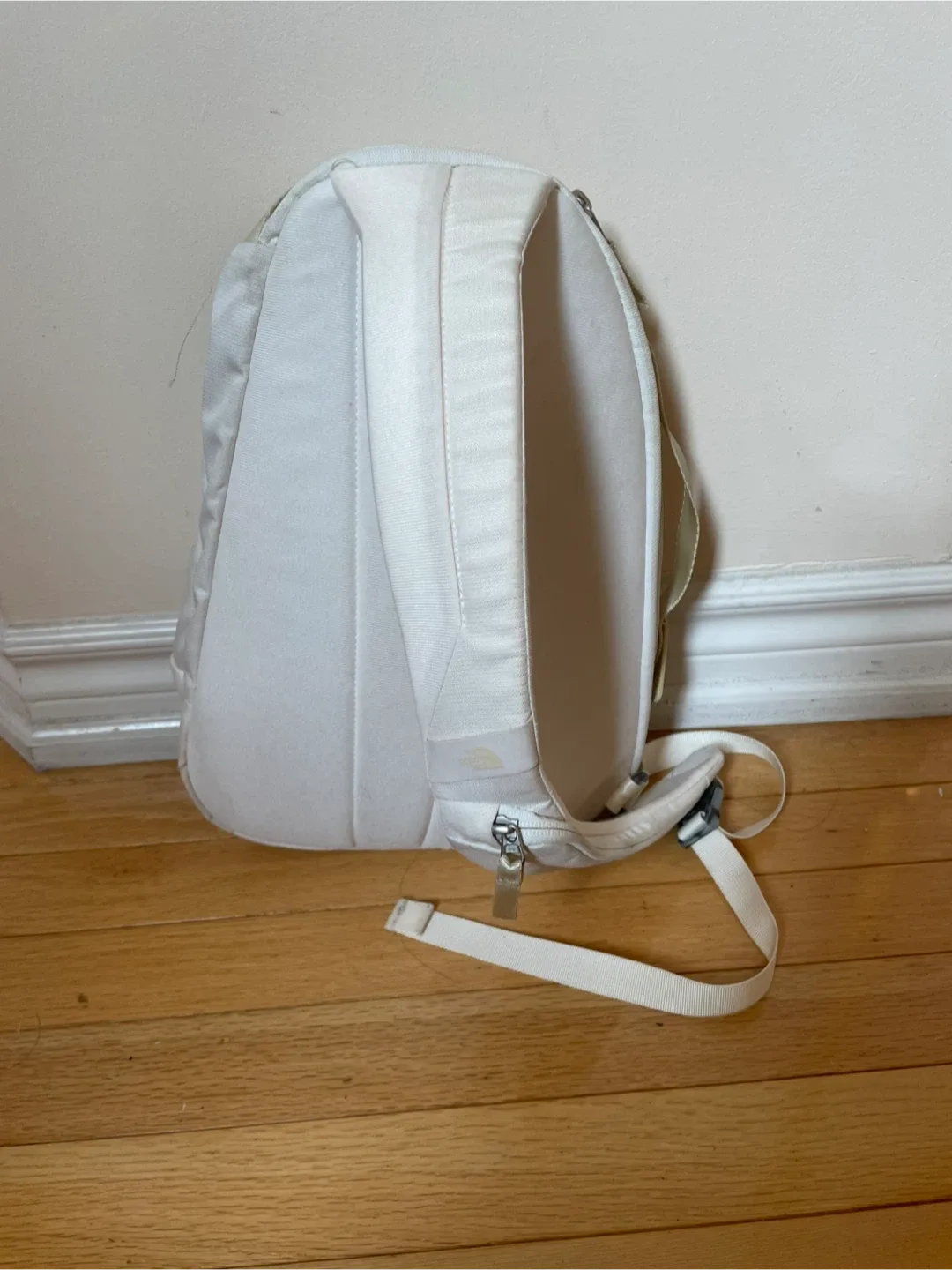 The North Face Off-White Isabella Sling Bag image indicator(2)