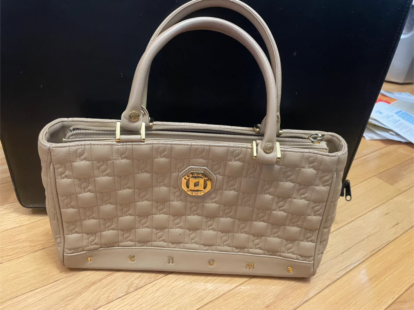 Lori Bonn Beige Quilted Handbag & Backpack - photo 3