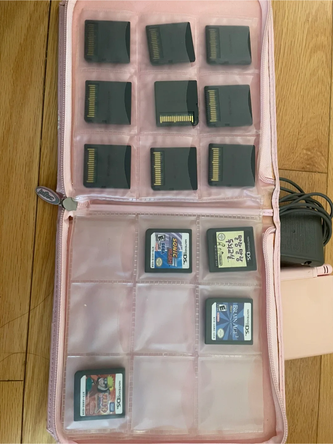 Nintendo DS Lite Pink with Games & Case image indicator(4)