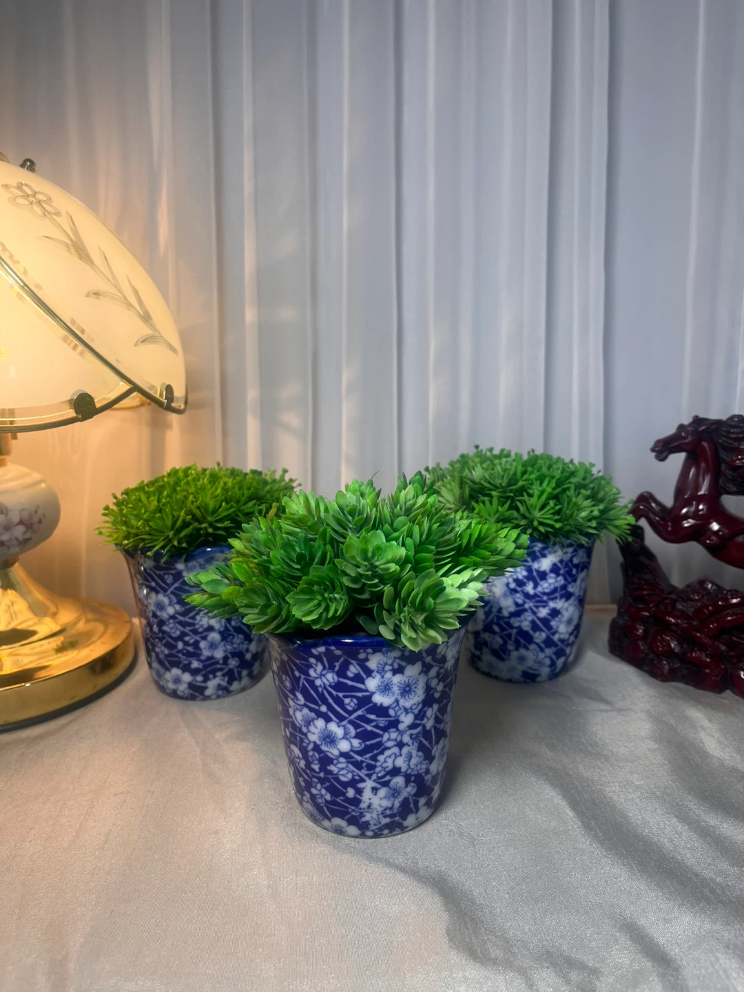 Small Chinoiserie Blue White Floral  Ceramic Decorative Vase