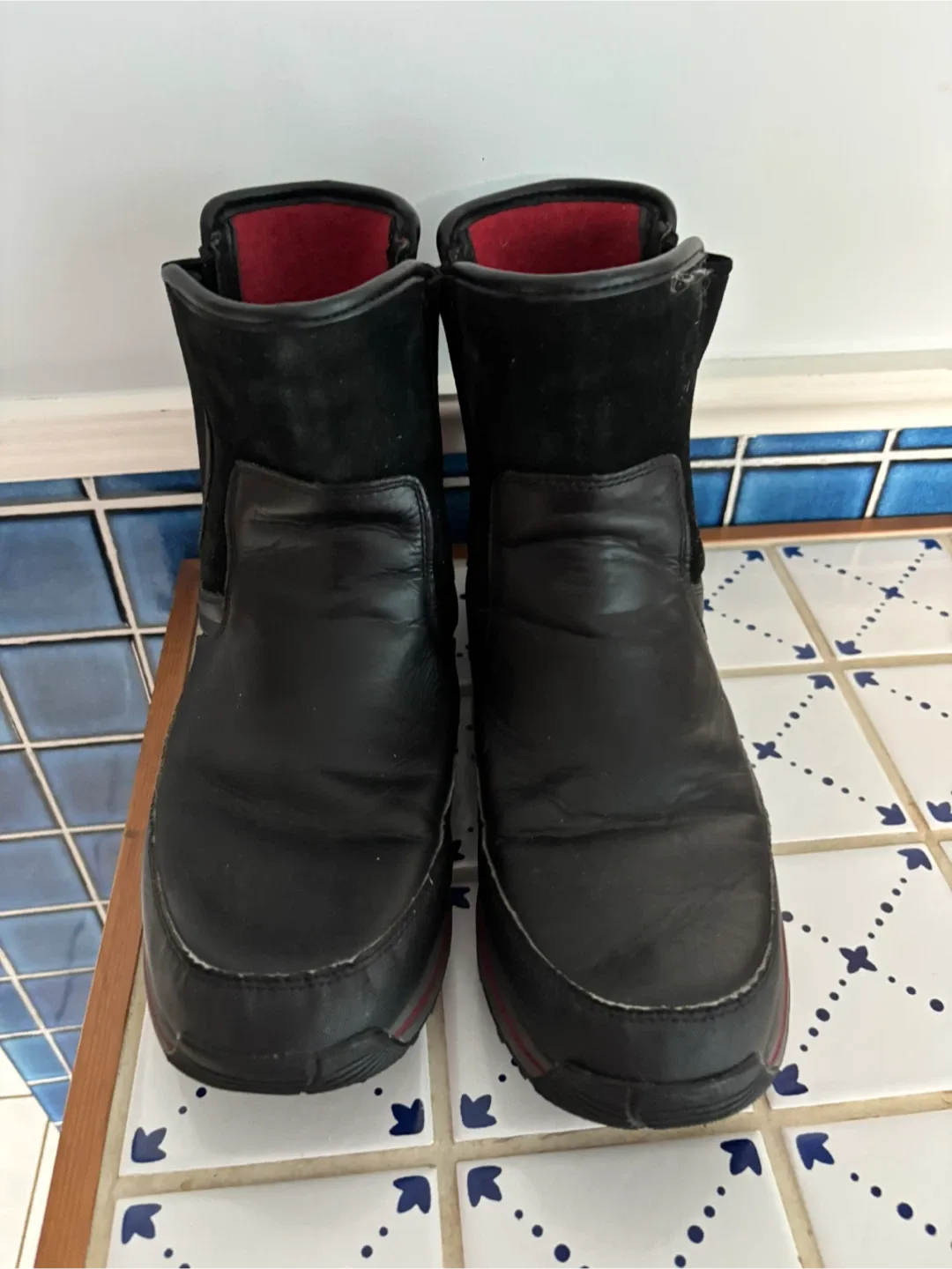 UGG Waterproof Black Leather Boots, Size 11 image indicator(2)