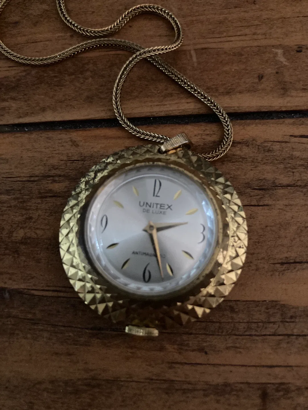 manual wind vintage necklace thumbnail