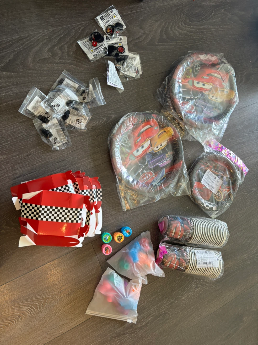 Disney Pixar Cars Party Supplies - photo 2