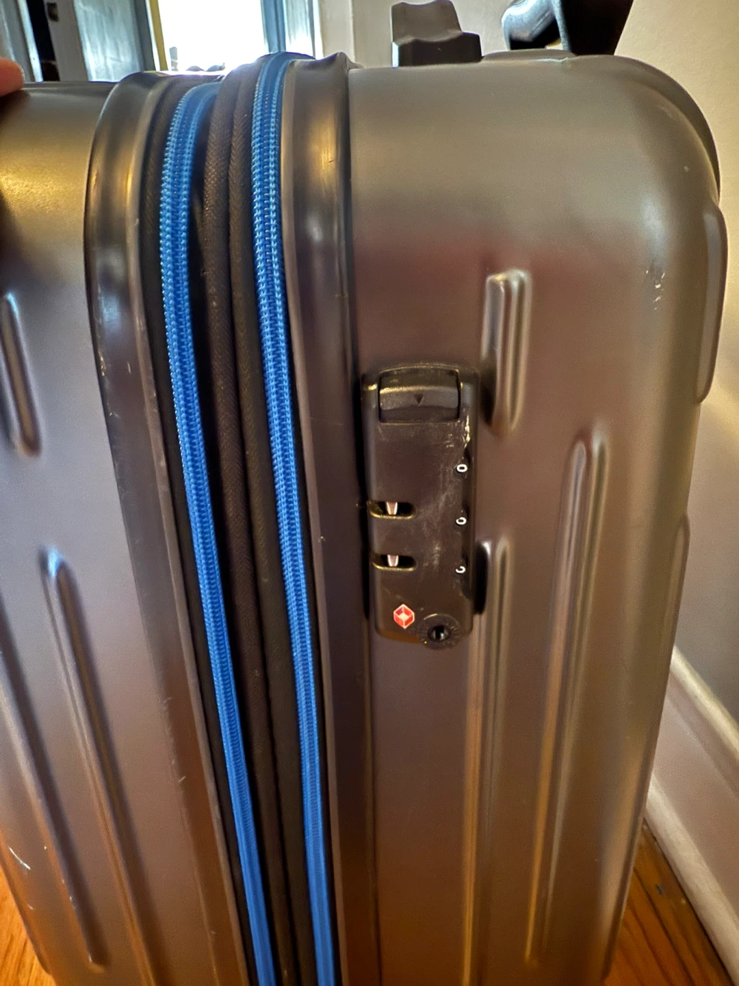 REVO Carry-On Luggage - Great Condition! - photo 5